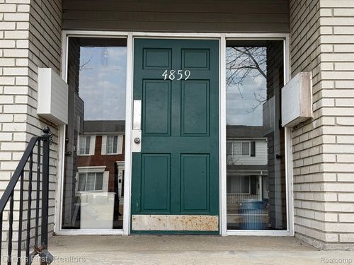 h5-4859 Mansfield Ave, Royal Oak, MI, 48073-1346 | Card Image