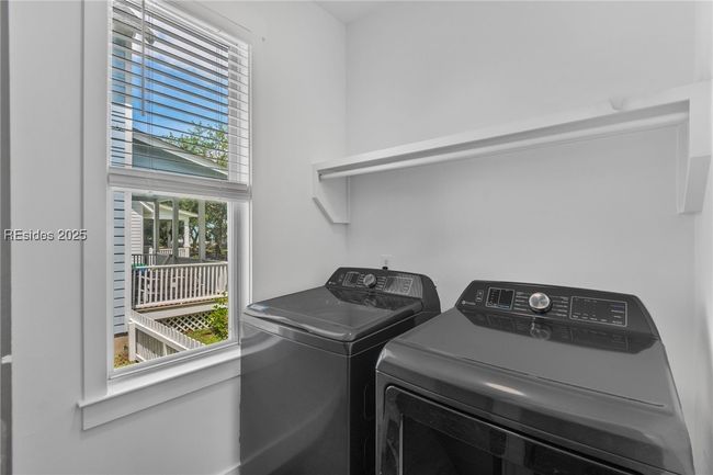 1003 10 Th St, House other with 3 bedrooms, 3 bathrooms and null parking in Port Royal SC | Image 9