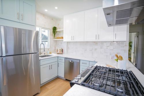 3737 Orange Ave, San Diego, CA, 92105-1008 | Card Image