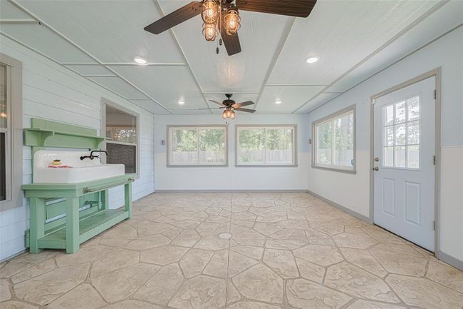 18580 Wisp Willow Way, House other with 3 bedrooms, 3 bathrooms and 2 parking in Porter TX | Image 38