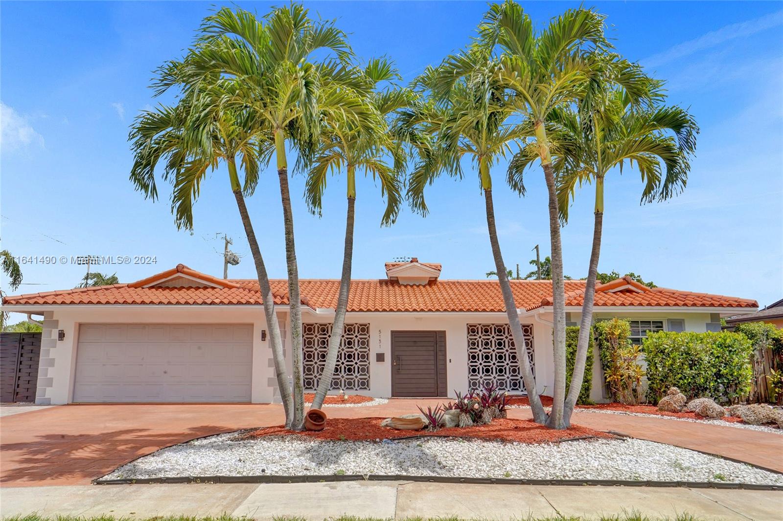Tyler St, Hollywood, FL 33021
