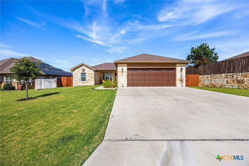 104 Adam Ridge Ln, Jarrell, TX, 76537-0078 | Card Image