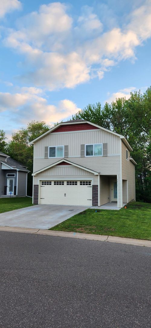 30532 Revere Ave, Shafer, MN, 55074-8506 | Card Image