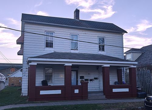 443 Chestnut St, Nelsonville, OH, 45764-1461 | Card Image