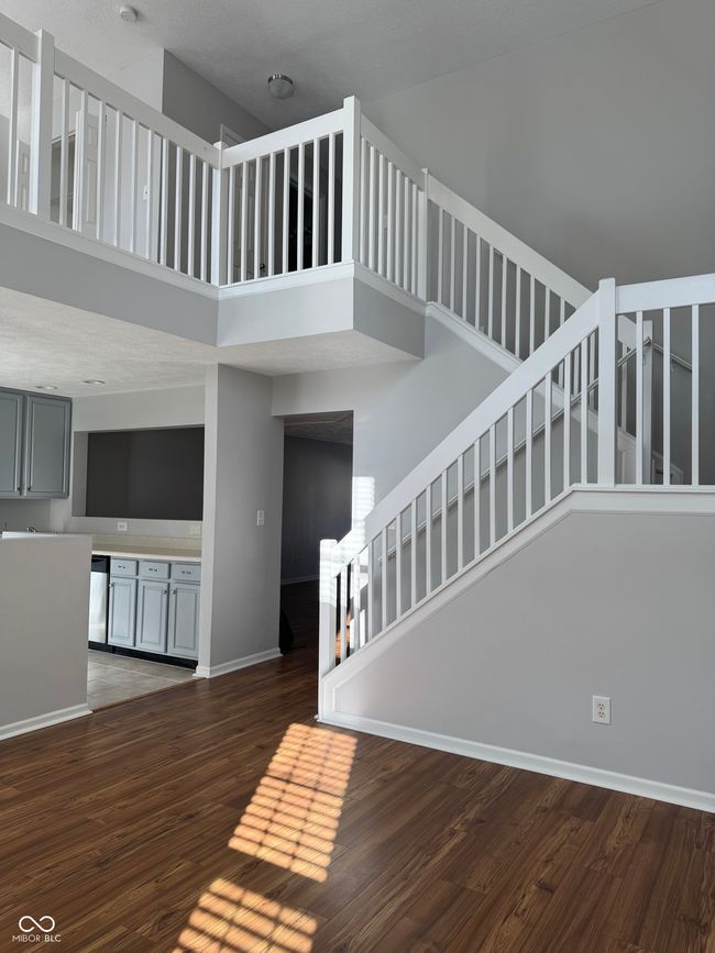 504 Elkhart Dr, Condo with 2 bedrooms, 3 bathrooms and null parking in Westfield IN | Image 18