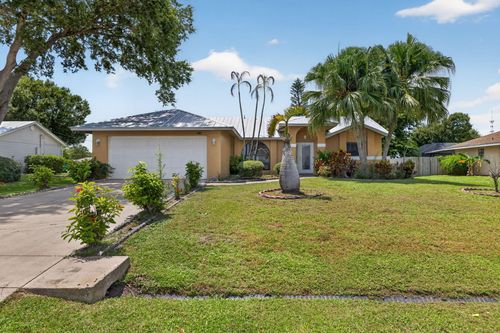 2252 Se Mcmaster St, Port St. Lucie, FL, 34952-6844 | Card Image
