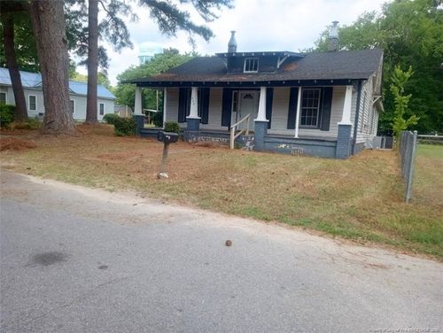 404 Mcgwigan St, Enfield, NC, 27823-1630 | Card Image