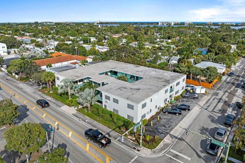 b11-702 N Federal Highway, Lake Worth Beach, FL, 33460 | Card Image