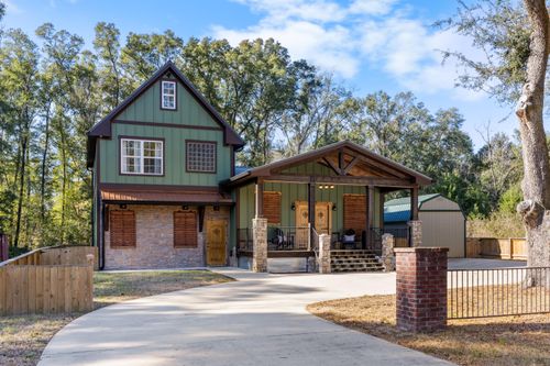 981 E Chestnut Ave, Crestview, FL, 32539-4315 | Card Image