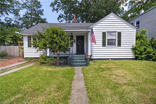 170 W Randall Ave, Norfolk, VA, 23503-4331 | Card Image