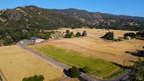 3200 S State St, Ukiah, CA, 95482-6940 | Card Image