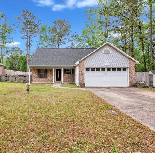 117 Fairway Dr, Crestview, FL, 32536-8410 | Card Image