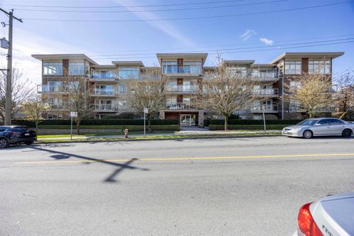 206-1033 St Georges Ave, North Vancouver, BC, V7L3H5 | Card Image