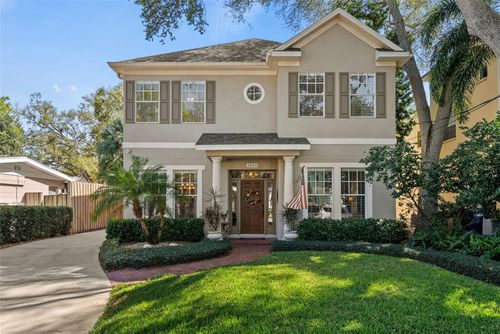 3224 W Lawn Avenue, TAMPA, FL, 33611 | Card Image