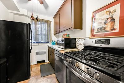 2G - 31 Nagle Avenue, Home with 1 bedrooms, 1 bathrooms and null parking in New York NY | Image 3