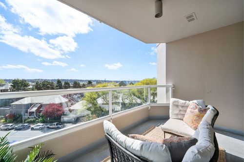 502-1065 Quayside Dr, New Westminster, BC, V3M1C5 | Card Image