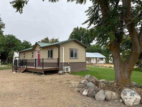 308 S Custer St, Glenns Ferry, ID, 83623 | Card Image