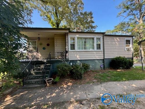 1210 Paden Dr, Gadsden, AL, 35903-3136 | Card Image