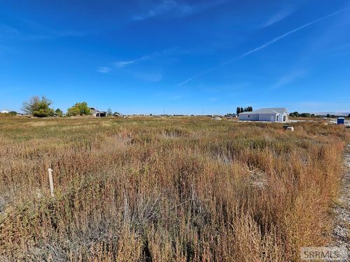 555 Badlands St, Shelley, ID, 83274-1032 | Card Image