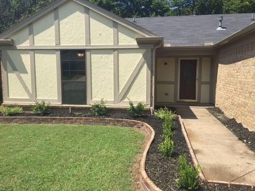 6311 Twinhill Dr, Arlington, TX, 76016-3724 | Card Image