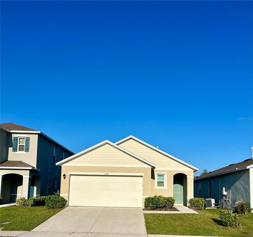3557 Forster Ave, LEESBURG, FL, 34748-8479 | Card Image