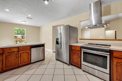 599 Mason Drive, House other with 5 bedrooms, 4 bathrooms and null parking in HAVANA FL | Image 3