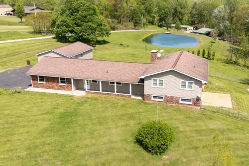 1040 Skyline Drive, Cobden, IL, 62920 | Card Image