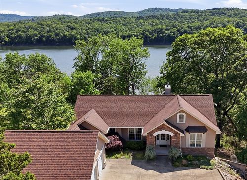 21 White River Ln, Holiday Island, AR, 72631-4569 | Card Image