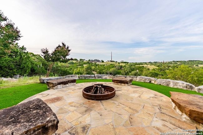 112 Juniper Pt, House other with 4 bedrooms, 5 bathrooms and null parking in Ingram TX | Image 51