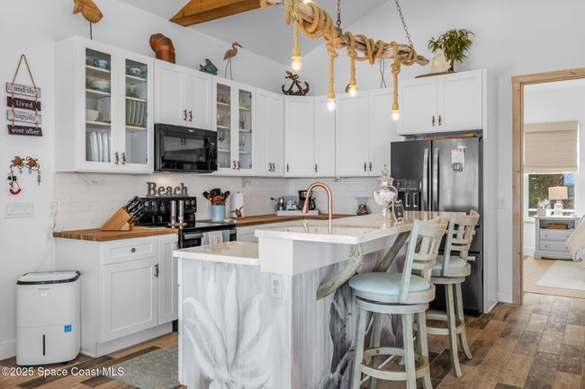 B - 18 Vip Is, House other with 2 bedrooms, 2 bathrooms and null parking in Grant FL | Image 10