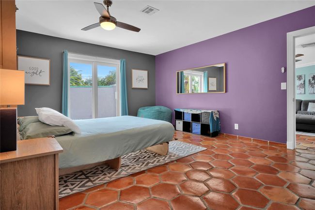 2009 Ne 24th St, House other with 2 bedrooms, 2 bathrooms and null parking in Wilton Manors FL | Image 35