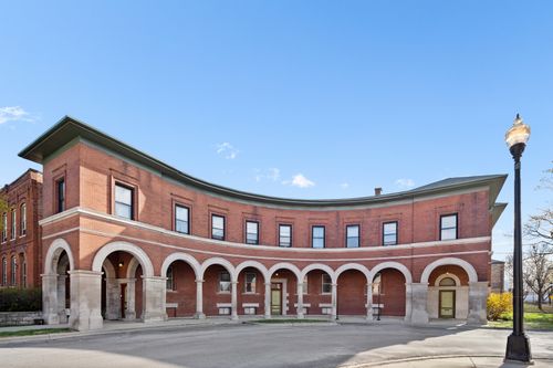 632 E 112th St, Chicago, IL, 60628-4618 | Card Image