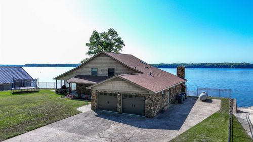 550 County Road 33, Killen, AL, 35645-7710 | Card Image