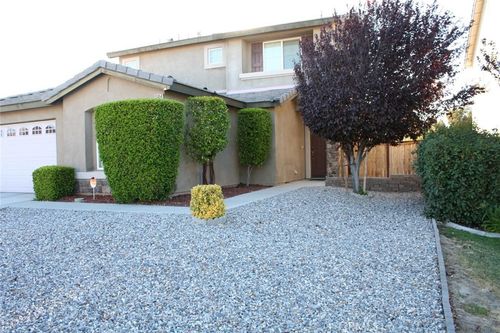 13454 Alcott St, Victorville, CA, 92392-8919 | Card Image