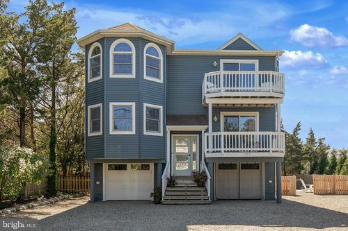 1302 Central Ave, Barnegat Light, NJ, 08006-1507 | Card Image