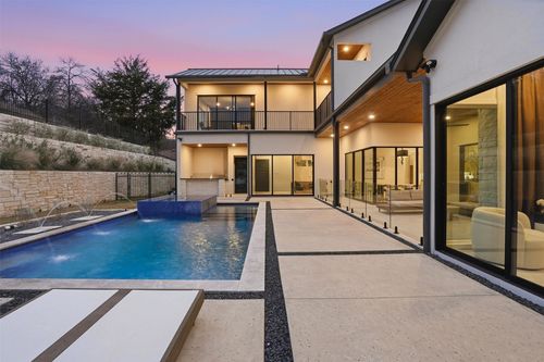 9433 Sagrada Park, Fort Worth, TX, 76126-1916 | Card Image