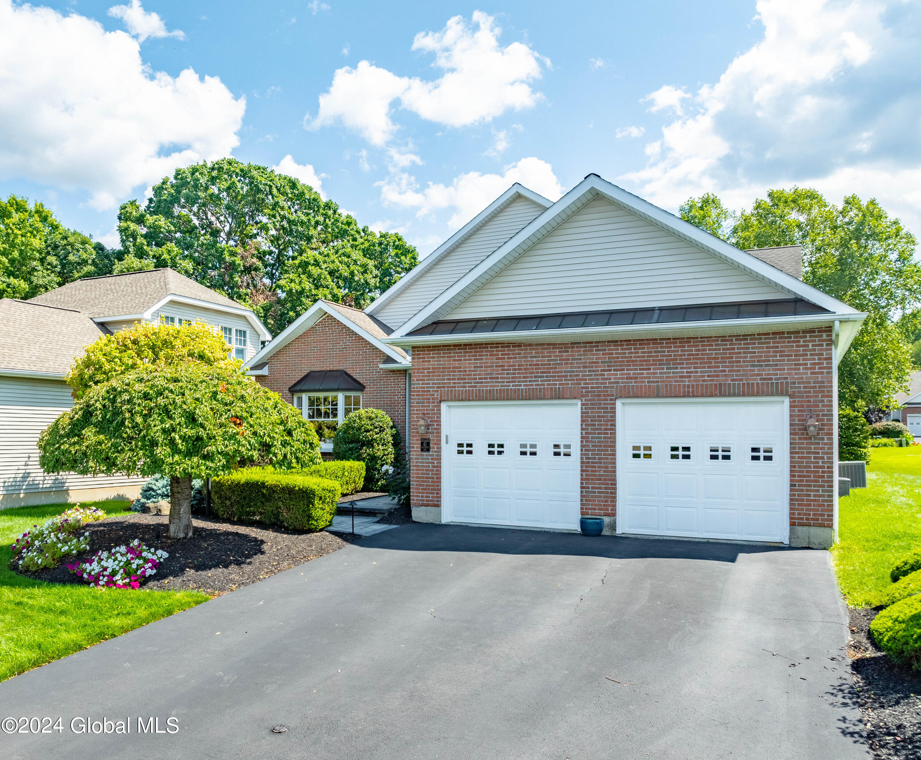 Cheshire Way, Albany, NY 12211