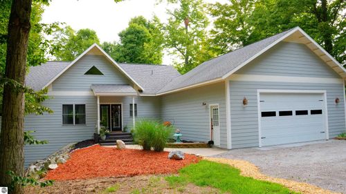 11770 S Mistys Trl, Empire, MI, 49630-8536 | Card Image