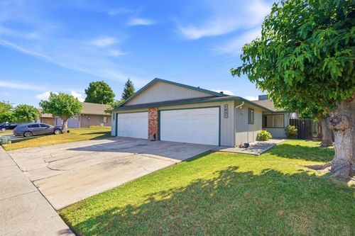 7449 Karlsberg Cir, Stockton, CA, 95207-1150 | Card Image