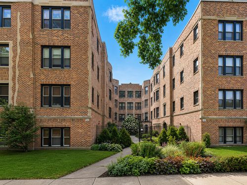 2s-136 Clyde Ave, Evanston, IL, 60202-4020 | Card Image