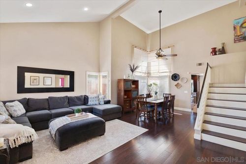 39201 Dovetree Dr, Murrieta, CA, 92563-5369 | Card Image