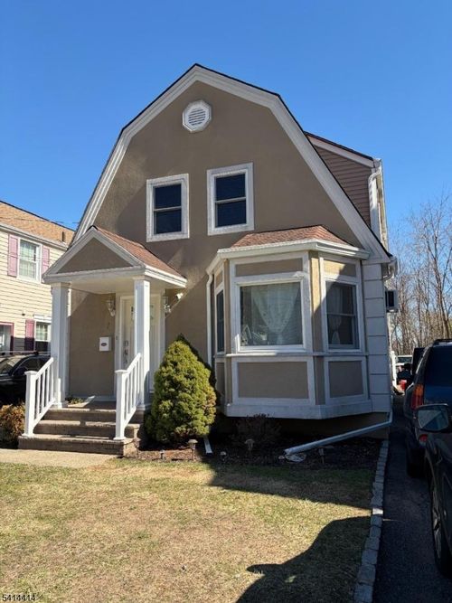 7 Sayres Pl, West Orange, NJ, 07052-5609 | Card Image