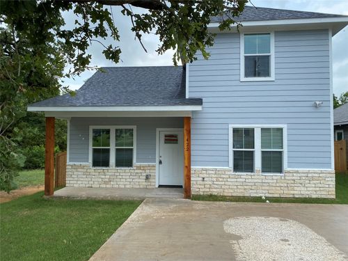 422 W Coffin St, Denison, TX, 75020-7608 | Card Image