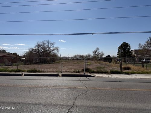 202 Passmore Rd, Socorro, TX, 79927-3290 | Card Image