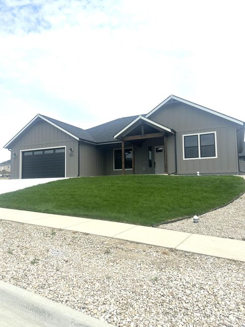 2645 Morrison Ranch Rd, Sheridan, WY, 82801-6717 | Card Image