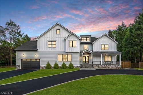 10 Michael Ln, Scotch Plains, NJ, 07076-2508 | Card Image