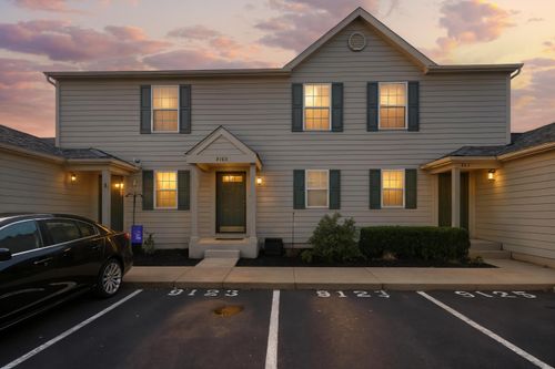 9123 Parkbury Ln, Lewis Center, OH, 43035-9544 | Card Image