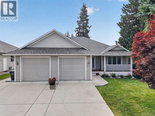 4618 Darin Place, Kelowna, BC, V1W4S2 | Card Image