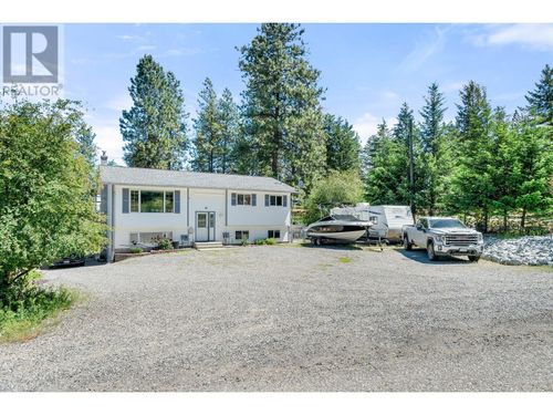 88 Hillcrest Way, Vernon, BC, V1H2B8 | Card Image