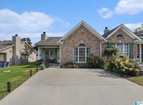 308 Coales Branch Cir, PELHAM, AL, 35124-4851 | Card Image